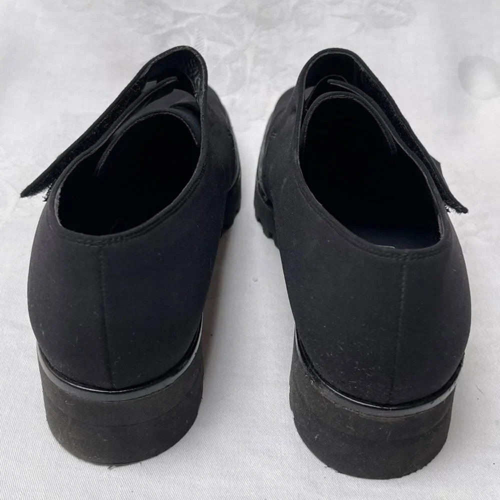 Paul Green Black Chunky Shoes Womens 9 Vibram Soles Classic Goth Timeless Travel